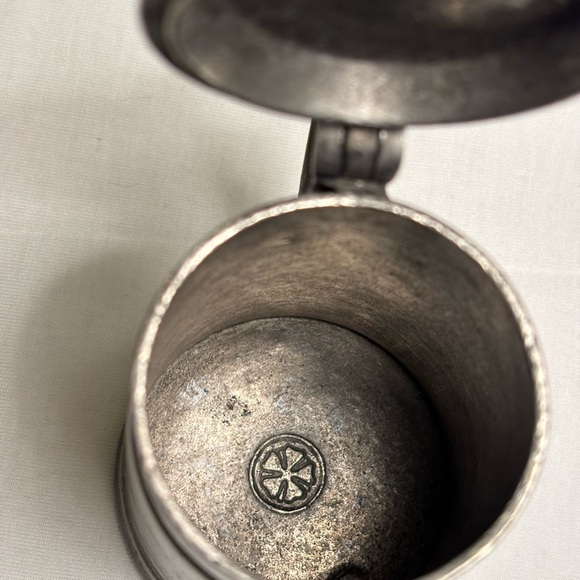 Antique German Kunstauktionshaus Günter Pewter Lidded Tankard. - Picture 3 of 11